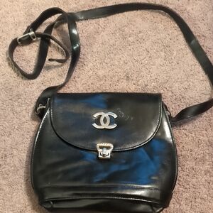 Chic Black Leather Shoulder Bag